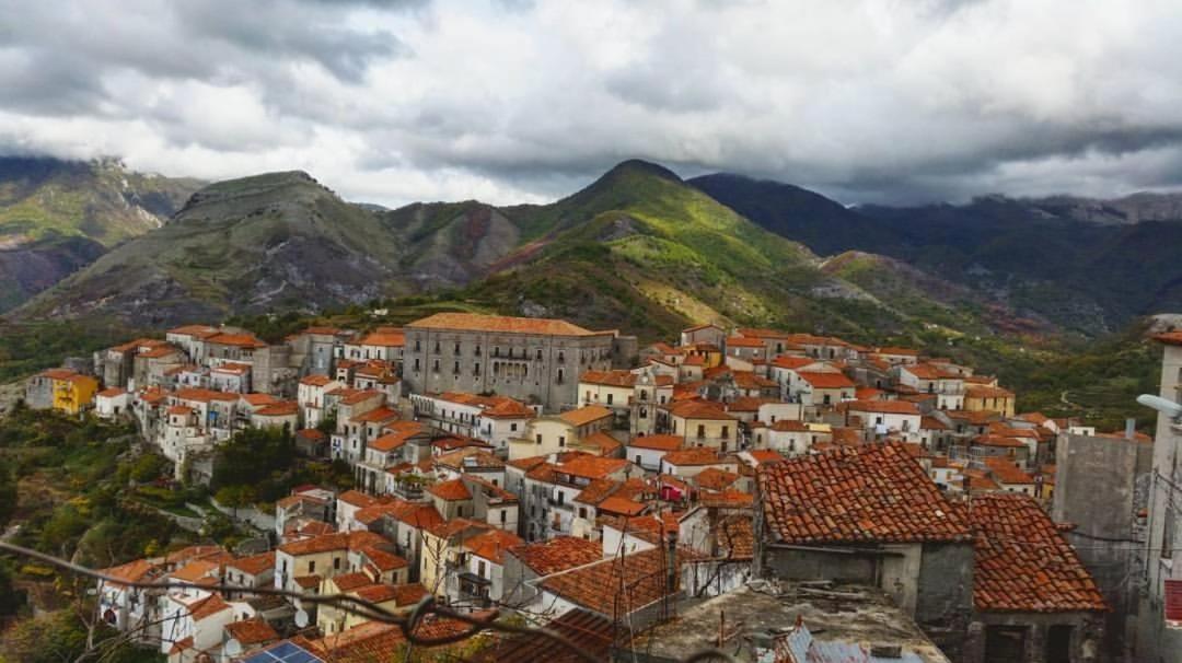 Monolocale Nel Centro Storico Bed & Breakfast Aieta Екстериор снимка